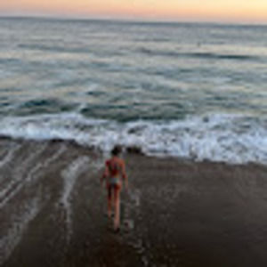 Meet your Posher, Delaney